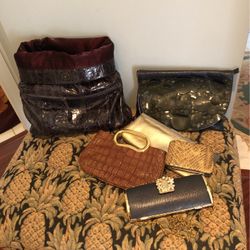All Leather.Clutches.Good https://offerup.co/faYXKzQFnY?$deeplink_path=/redirect/