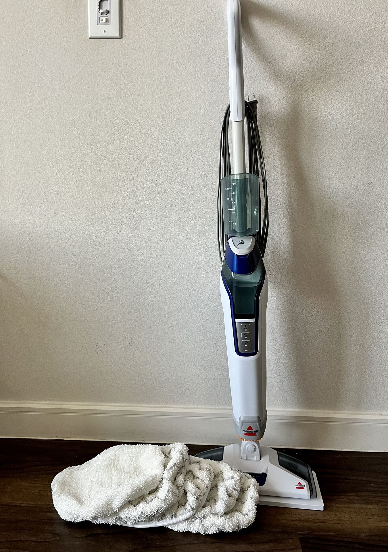 PowerFresh Deluxe Scrubbing & Sanitizing Steam Mop