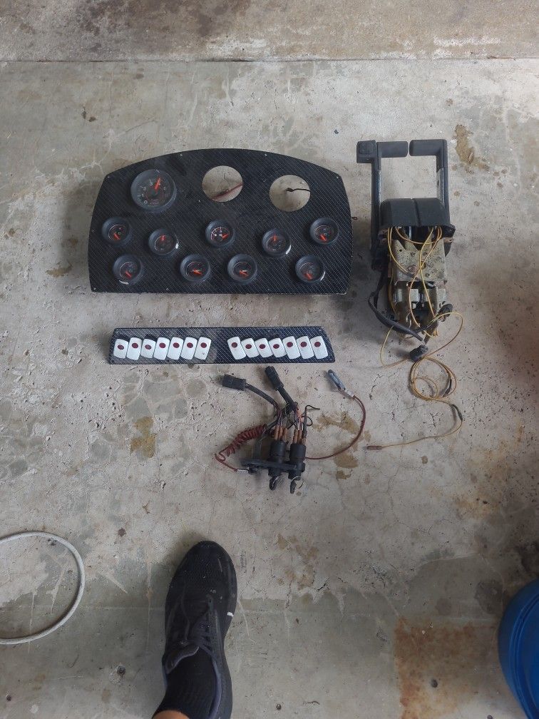 OMC Dual Controls Gages With Switch Board