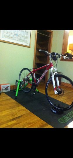 Indoor Cycling resistance Machine And Mat