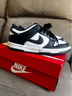 Nike panda