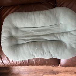 Snuggle Me Organic Baby Lounger 