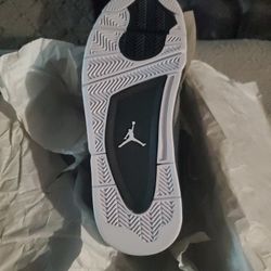 2024 Jordan 4s FEAR/ Mens 