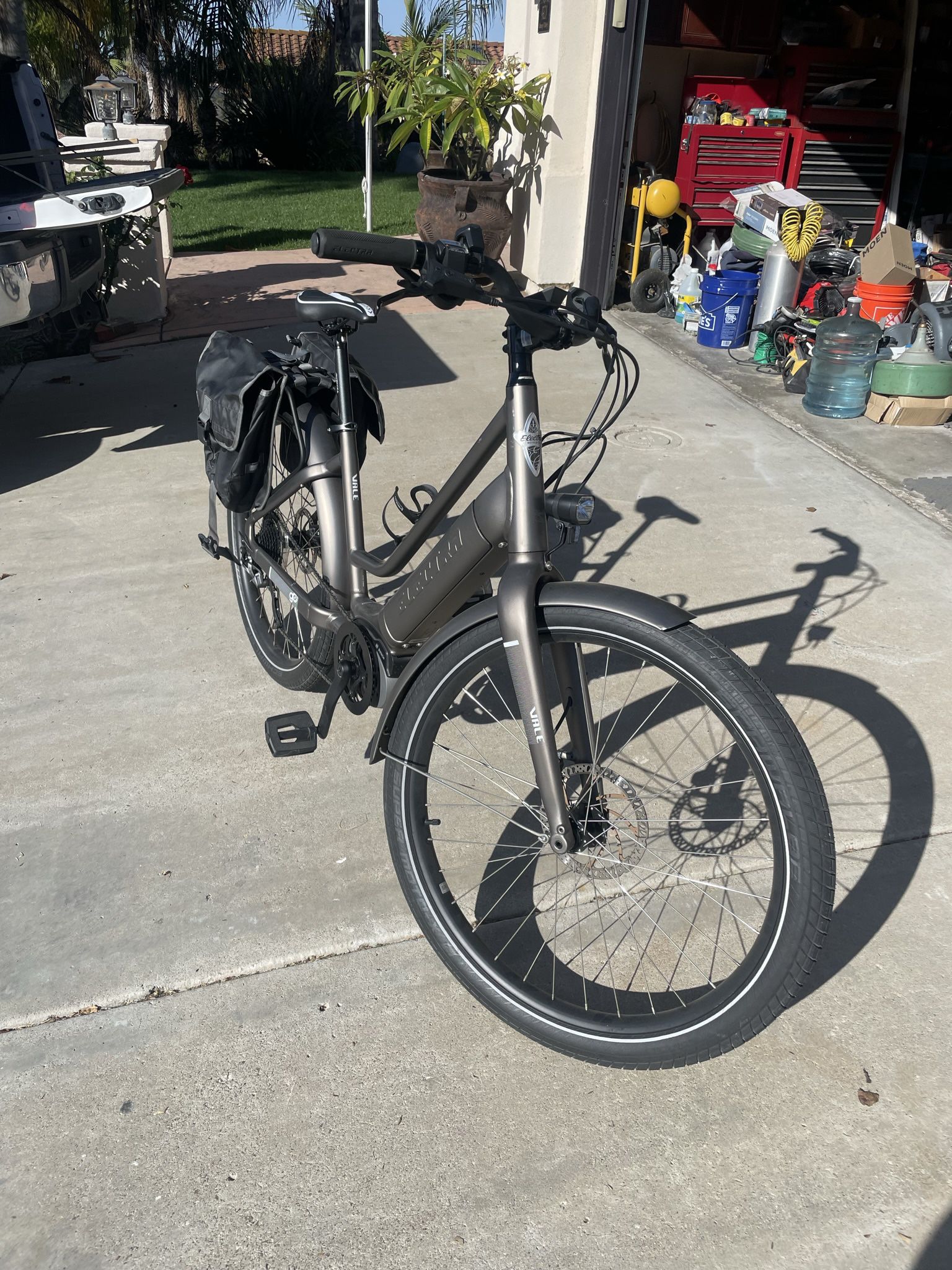 Trek Electra E Bike - Electric Bicycle