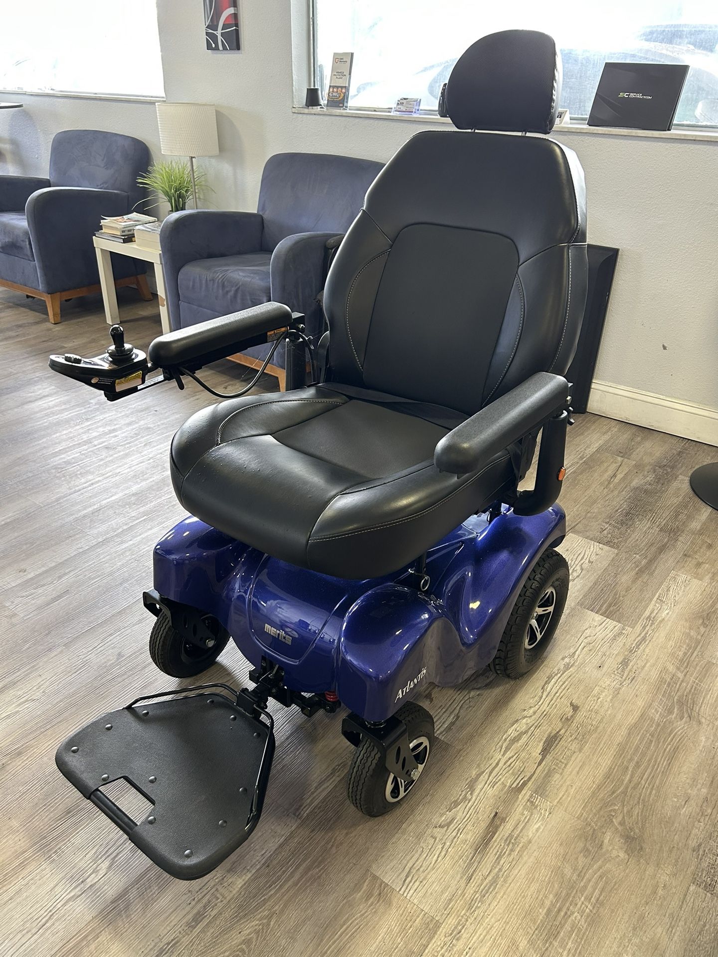 Merits Atlantis Heavy Duty Electric Wheelchair P710