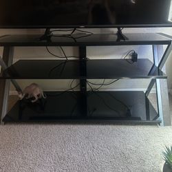 Entertainment Center/ Tv Stand 