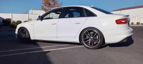 2014 Audi A4 Thumbnail