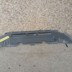 2022-24 Honda Civic Front Lower Plastic 