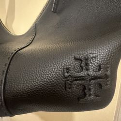  Tory Burch Black McGraw Soft Hobo