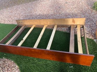 Twin bed trundle