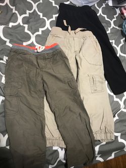 Boys pants size 4- total of 3