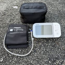 OMRON Blood Pressure Monitor for Home Use & Upper Arm Blood Pressure Cuff