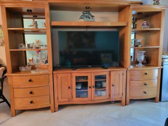 TV Wall Unit Entertainment