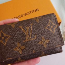 Brand new Key wallet