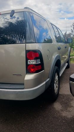 2006 Ford Explorer