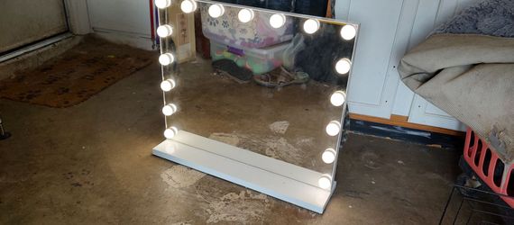 make up table mirror
