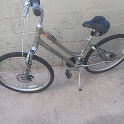 GIANT size 26 Frame18 Speed21