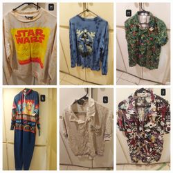 Star Wars Graphic Sweatshirt Size M/L