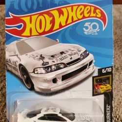 Hotwheels Custom '01 Acura Integra Gsr