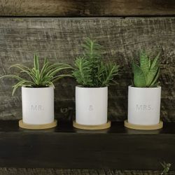 Mr & Mrs Ceramic Pots