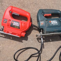 2 Black & Decker Jigsaws