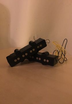 Pair of mij fender jazz bass pickups