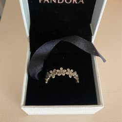 Pandora Ring