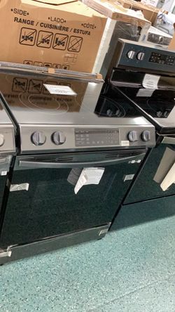 Stove electric slide in  convection oven 30 inch Samsung BSS