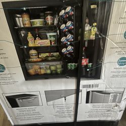 Danby Mini Fridge 