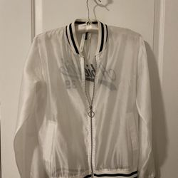 FOREVER 21 WIND JACKET TEEN GIRL