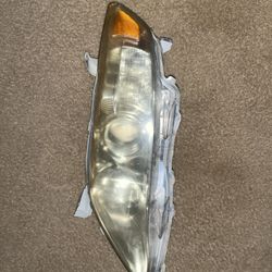 original toyota left headlight 