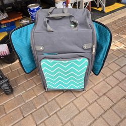 Scrapbooking Portable Bag With 4 Plastic Cases