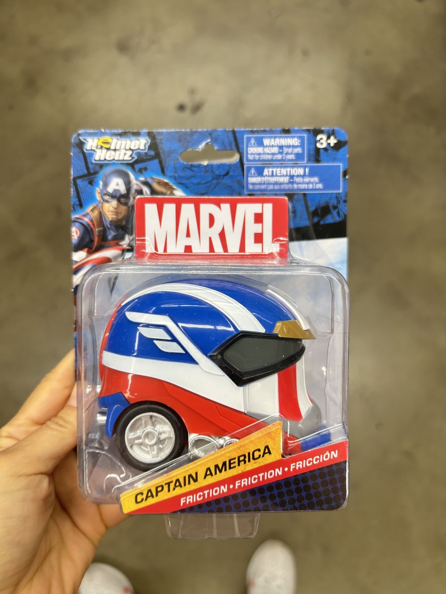 NWT Collectible Marvel Captain America Friction Car