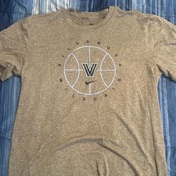 Villanova Nike Basketball short sleeve