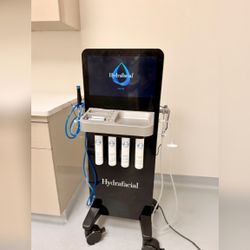 Hydrafacial Syndeo System 2025 Model Almost New – Fall River, MA
