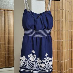 Woman's  Top 
