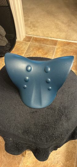Neck and shoulder relaxer