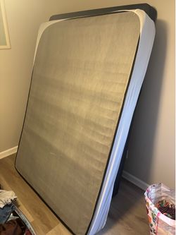 FREE QUEEN MATTRESS