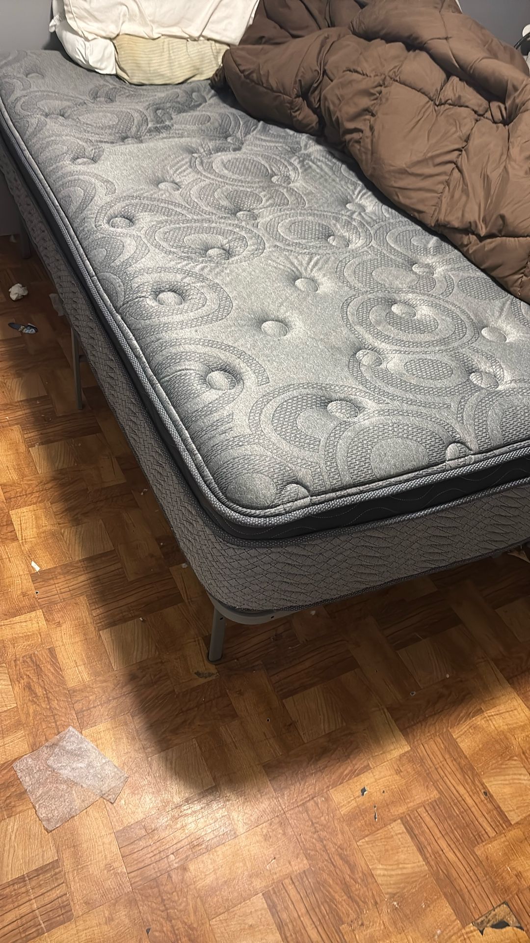 King Mattress And Frame 