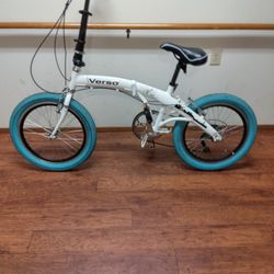 This Fold Up Bike Is Still New 