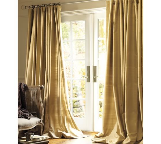 Pottery Barn Drapes/Curtains 4 Panels 100% silk.