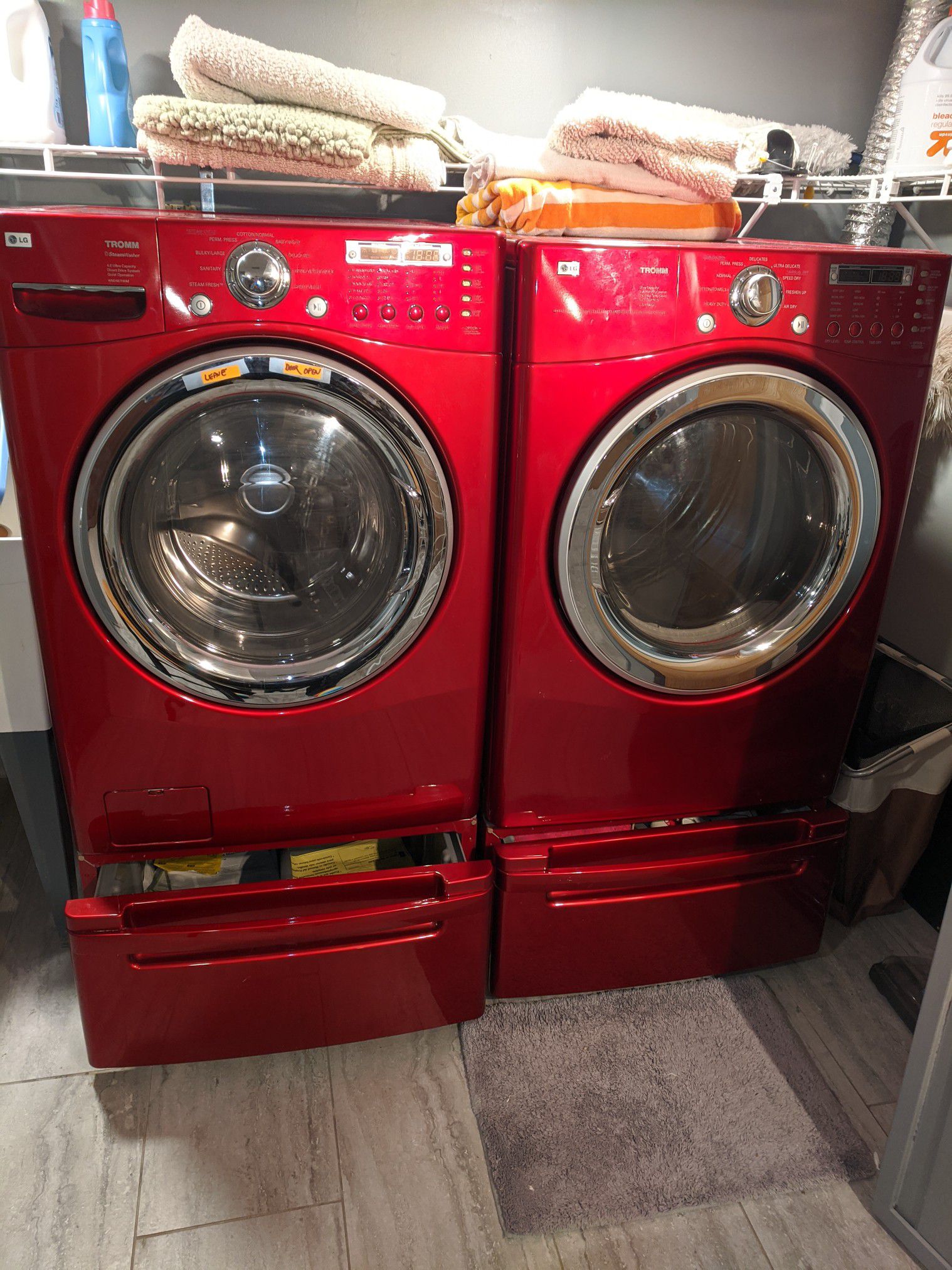LG Tromm Steam Washer & Dryer. Top of the line