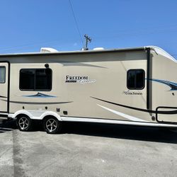 2019 Coachmen Freedom Express 246RKS