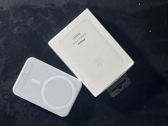 APPLE MAGNETIC CHARGE