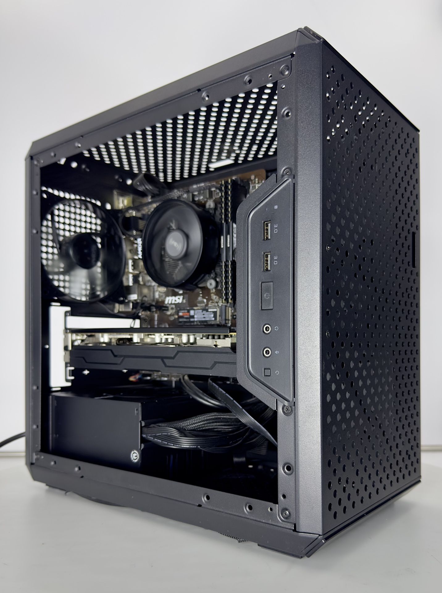 AMD RX 5700 XT Ryzen 5 3600 16GB DDR4 RAM 500GB SSD Gaming Computer