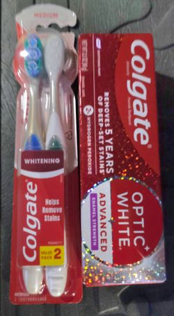 Colgate Optic White Toothpaste 3.2 oz & 2-pack Toothbrush, Medium