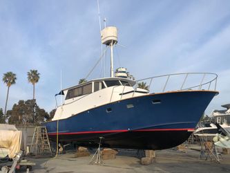 Pacifica 48' Trawler, excellent motors, highly motivated seller, price reduced.