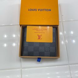 Used  Lv Wallet