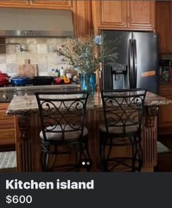 Solid Maple Kitchen Island With Granite Slab