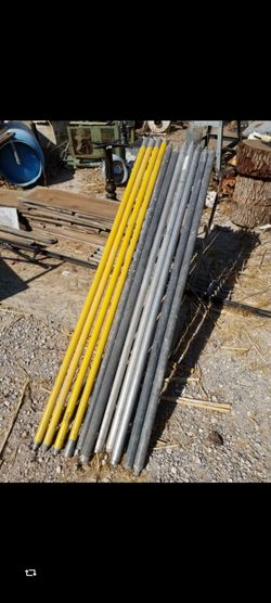 Concrete float handles